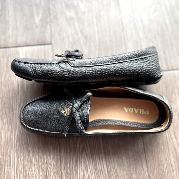 Prada Pebbled Leather Bow Driving Loafers - Black - Picture 2 of 9